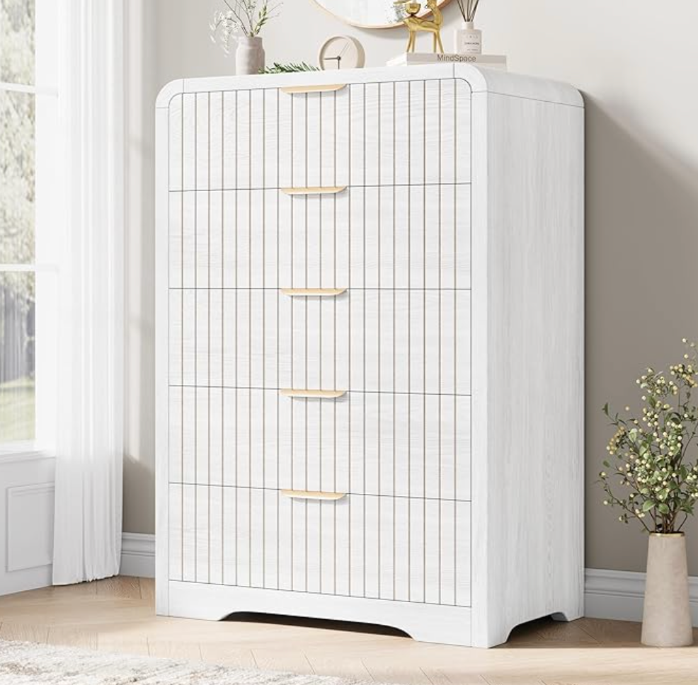 5 Drawer Dresser for Bedroom, Tall Chest of Drawers, Fluted Wood Dresser with Curved Profile Design